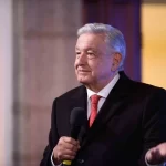 Es falsa, es una calumnia, dijo AMLO