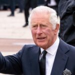 El Palacio de Buckingham anuncia que el rey Carlos III sufre un cáncer.