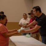 Entrega de visas fortalece el reencuentro familiar en Abasolo