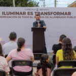 Avanza modernización del alumbrado público en Huitzatarito