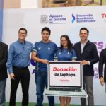 Toyota y Gobierno Municipal impulsan los sueños de jóvenes con 150 laptops